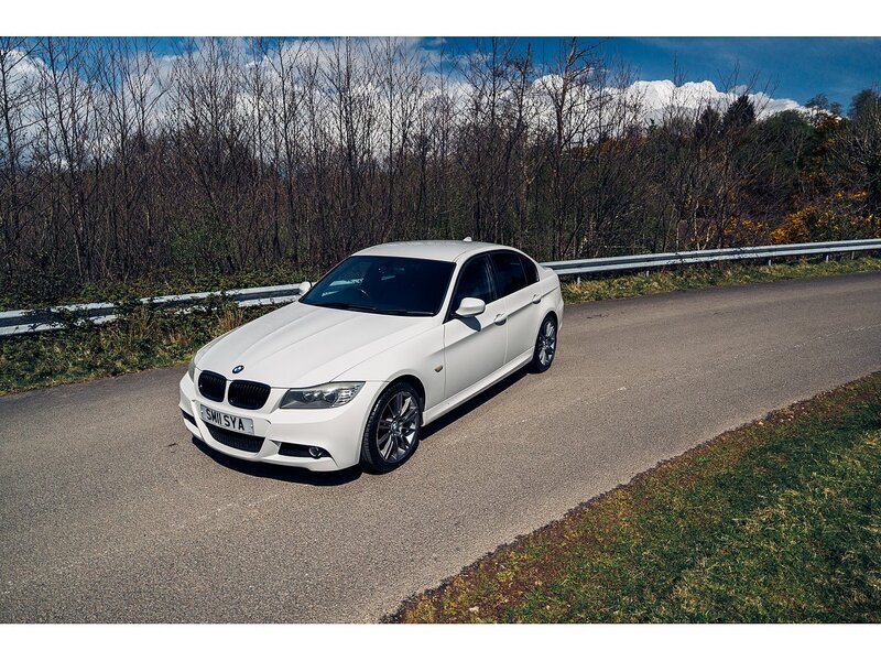 BMW 2.0 318i Sport Plus Edition Saloon 4dr Petrol Manual Euro 5 (s/s) (143 ps)