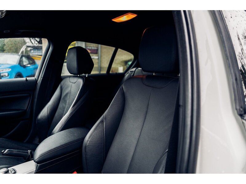 BMW 2.0 118d M Sport Hatchback 5dr Diesel Auto Euro 5 (s/s) (143 ps)