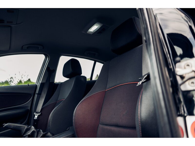 BMW 116d Sport Hatchback 2.0 Manual Diesel