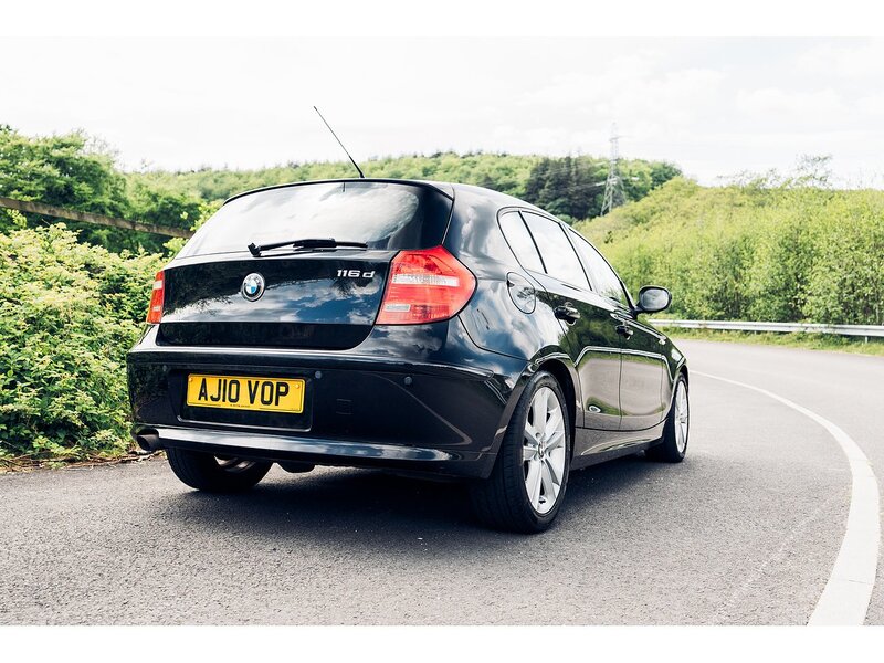 BMW 116d Sport Hatchback 2.0 Manual Diesel