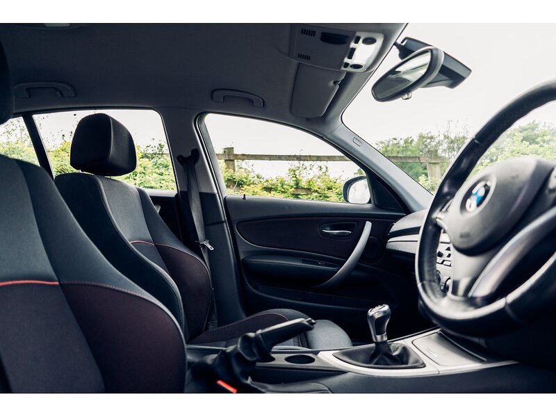 BMW 116d Sport Hatchback 2.0 Manual Diesel