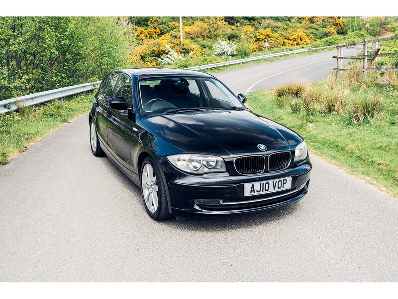 BMW 116d Sport Hatchback 2.0 Manual Diesel