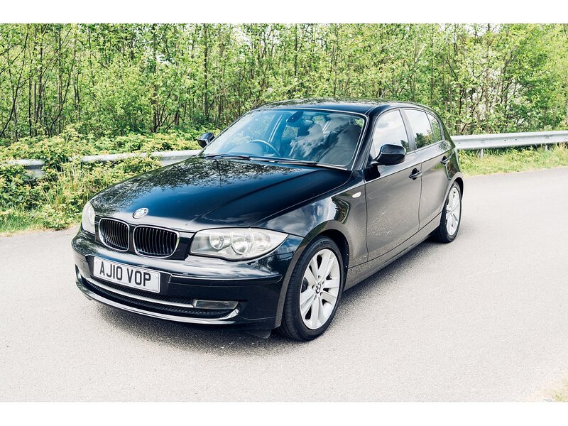 BMW 116d Sport Hatchback 2.0 Manual Diesel