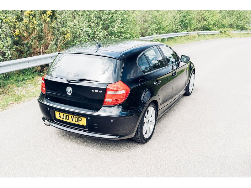 BMW 116d Sport Hatchback 2.0 Manual Diesel