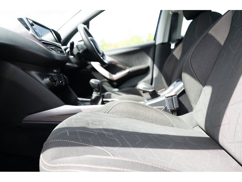Peugeot 1.6 e-HDi Active SUV 5dr Diesel Manual Euro 5 (s/s) (92 ps)