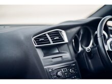 2.0 HDi DStyle Hatchback 5dr Diesel Manual Euro 5 (160 ps)