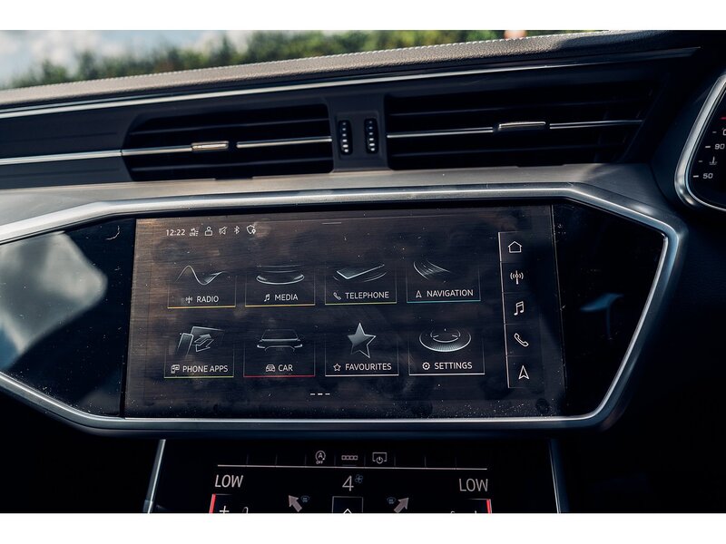 Audi 2.0 TDI 40 Black Edition Saloon 4dr Diesel S Tronic Euro 6 (s/s) (204 ps)