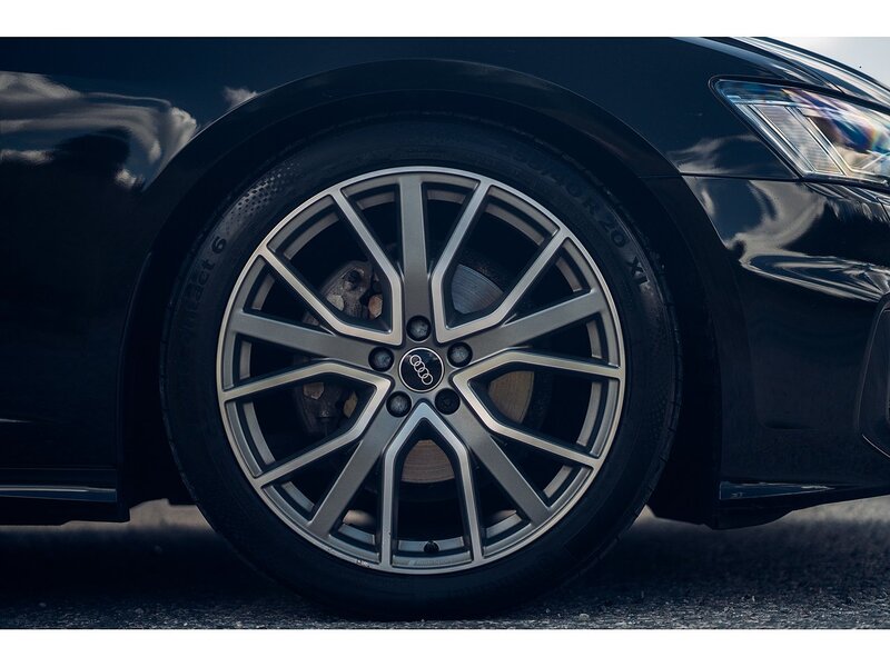 Audi 2.0 TDI 40 Black Edition Saloon 4dr Diesel S Tronic Euro 6 (s/s) (204 ps)