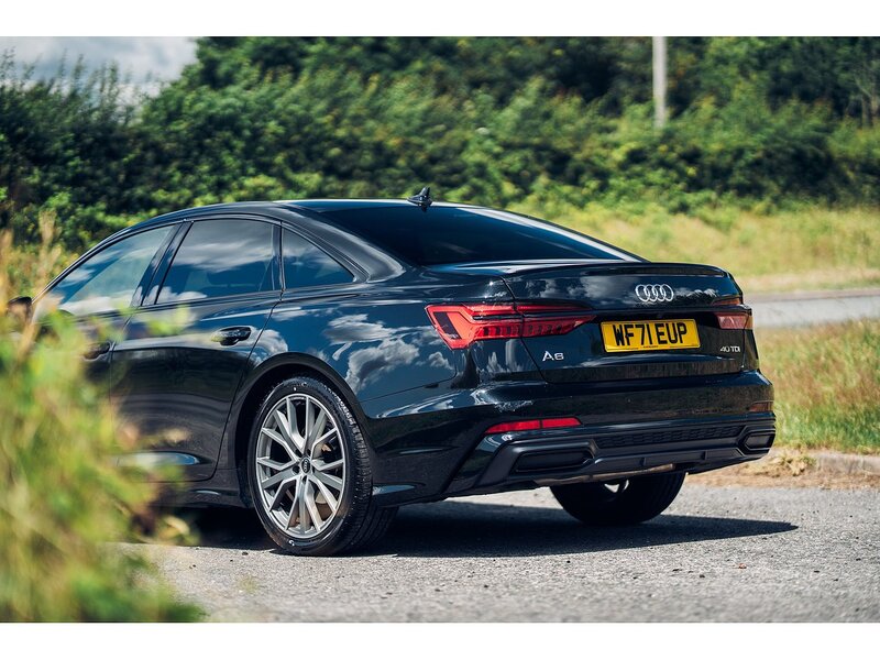 Audi 2.0 TDI 40 Black Edition Saloon 4dr Diesel S Tronic Euro 6 (s/s) (204 ps)