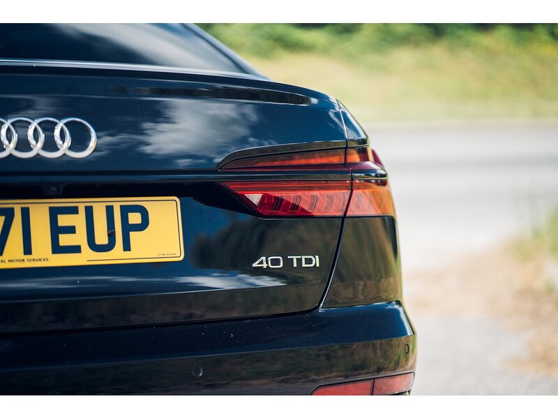 Audi 2.0 TDI 40 Black Edition Saloon 4dr Diesel S Tronic Euro 6 (s/s) (204 ps)