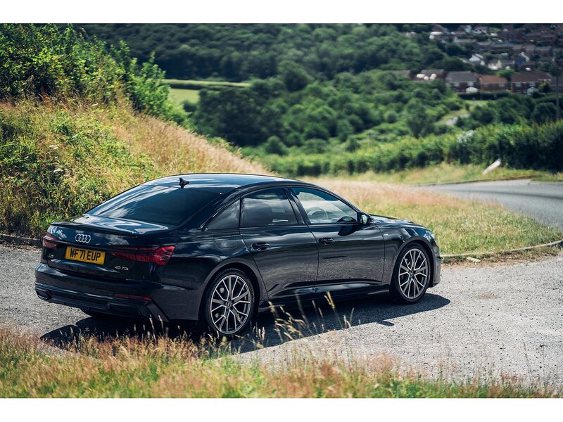 Audi 2.0 TDI 40 Black Edition Saloon 4dr Diesel S Tronic Euro 6 (s/s) (204 ps)