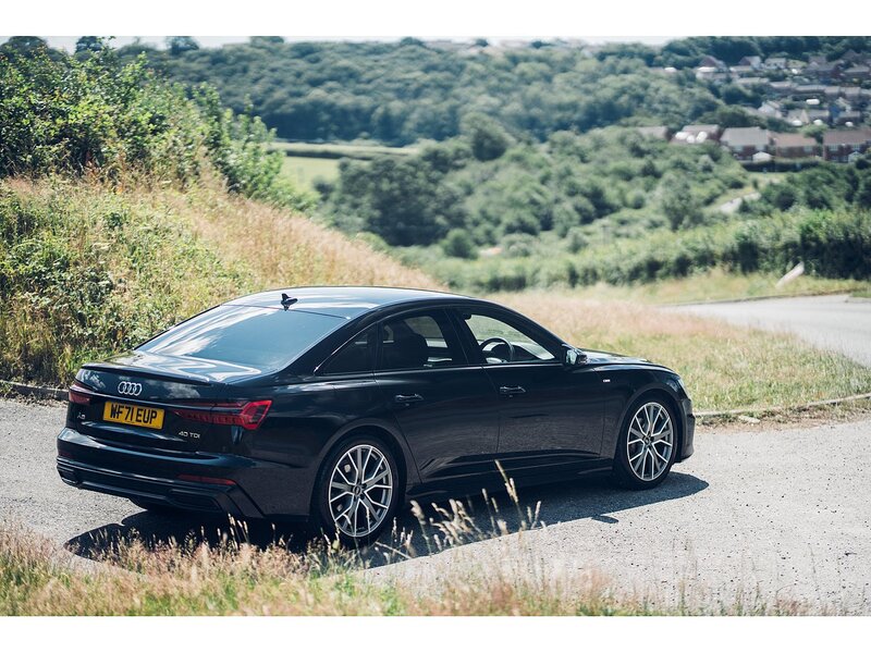 Audi 2.0 TDI 40 Black Edition Saloon 4dr Diesel S Tronic Euro 6 (s/s) (204 ps)