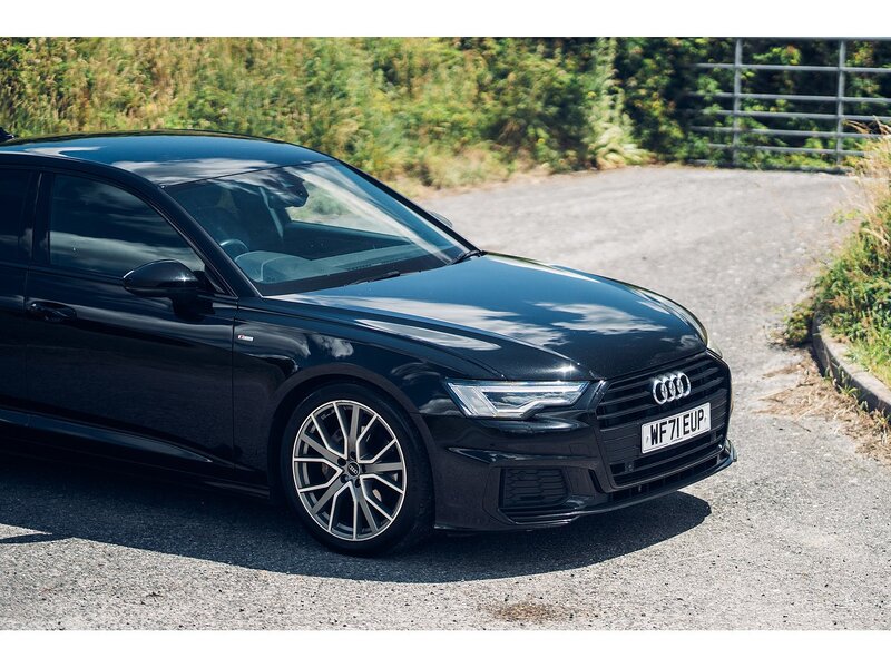 Audi 2.0 TDI 40 Black Edition Saloon 4dr Diesel S Tronic Euro 6 (s/s) (204 ps)