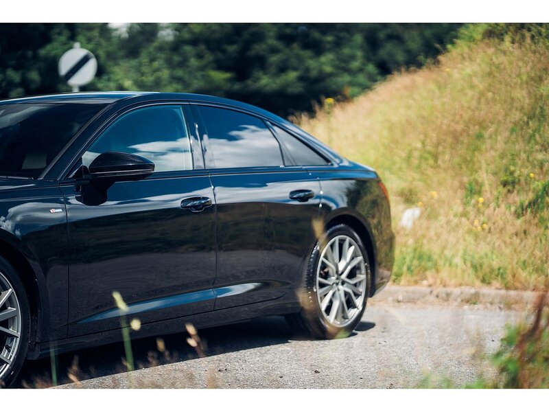 Audi 2.0 TDI 40 Black Edition Saloon 4dr Diesel S Tronic Euro 6 (s/s) (204 ps)