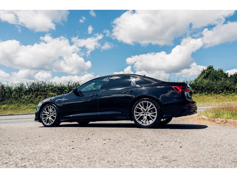 Audi 2.0 TDI 40 Black Edition Saloon 4dr Diesel S Tronic Euro 6 (s/s) (204 ps)