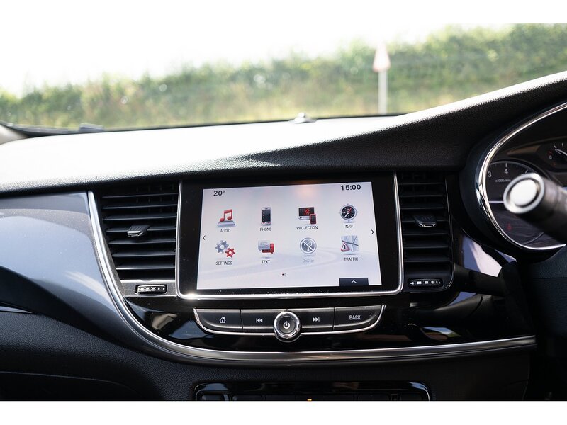 Vauxhall 1.4i Turbo ecoTEC Design Nav SUV 5dr Petrol Manual Euro 6 (s/s) (140 ps)