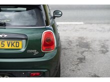 2.0 Cooper SD Hatchback 3dr Diesel Manual Euro 6 (s/s) (170 ps)