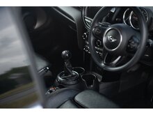 2.0 Cooper SD Hatchback 3dr Diesel Manual Euro 6 (s/s) (170 ps)