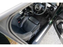 2.0 Cooper SD Hatchback 3dr Diesel Manual Euro 6 (s/s) (170 ps)