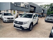 0.9 TCe Essential Hatchback 5dr Petrol Manual Euro 6 (s/s) (90 ps)