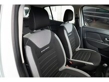 0.9 TCe Essential Hatchback 5dr Petrol Manual Euro 6 (s/s) (90 ps)