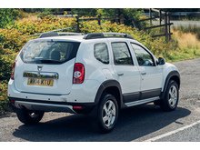 1.5 dCi Laureate SUV 5dr Diesel Manual Euro 5 (110 ps)