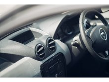 1.5 dCi Laureate SUV 5dr Diesel Manual Euro 5 (110 ps)