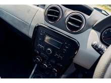 1.5 dCi Laureate SUV 5dr Diesel Manual Euro 5 (110 ps)