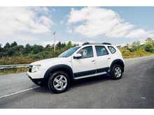1.5 dCi Laureate SUV 5dr Diesel Manual Euro 5 (110 ps)