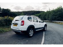 1.5 dCi Laureate SUV 5dr Diesel Manual Euro 5 (110 ps)