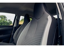 1.0 VVT-i x-play Hatchback 5dr Petrol Manual Euro 6 (71 ps)