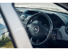 1.5 dCi Laureate SUV 5dr Diesel Manual Euro 5 (110 ps)