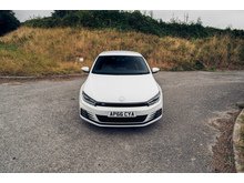 2.0 TDI BlueMotion Tech R-Line Hatchback 3dr Diesel Manual Euro 6 (s/s) (184 ps)