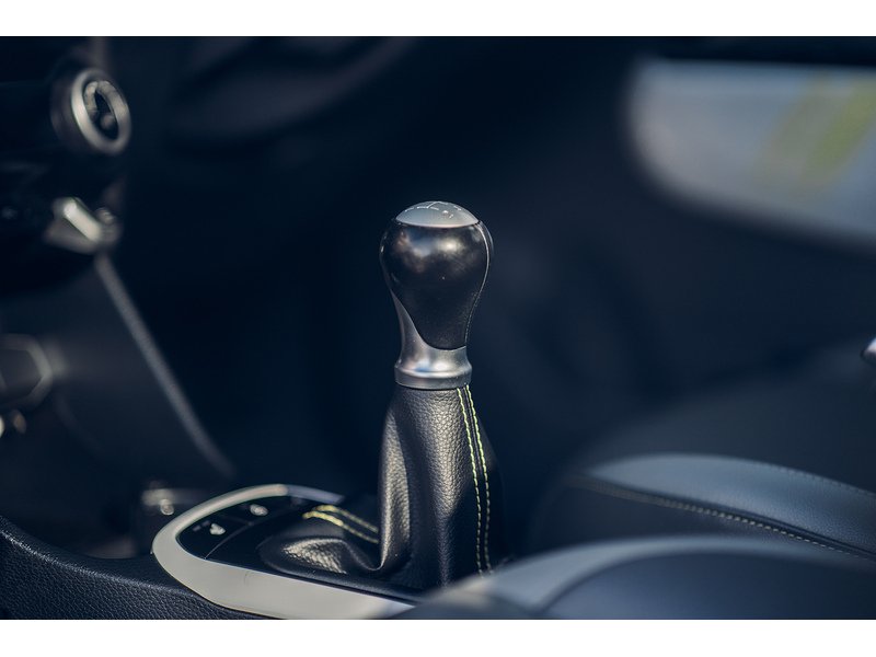 Kia 1.25 X-Line S Hatchback 5dr Petrol Manual Euro 6 (83 bhp)