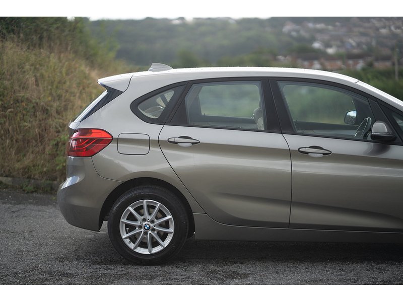 BMW 1.5 216d SE MPV 5dr Diesel Manual Euro 6 (s/s) (116 ps)