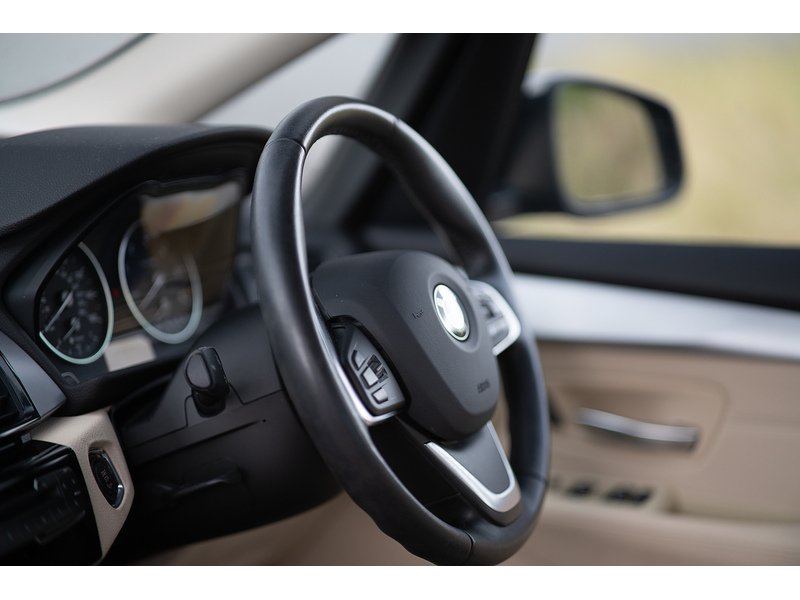 BMW 1.5 216d SE MPV 5dr Diesel Manual Euro 6 (s/s) (116 ps)