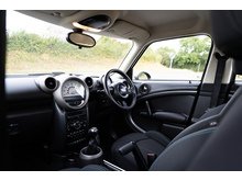 2.0 Cooper SD SUV 5dr Diesel Manual Euro 5 (s/s) (143 ps)