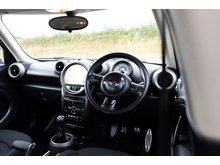2.0 Cooper SD SUV 5dr Diesel Manual Euro 5 (s/s) (143 ps)