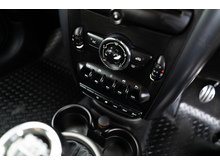 2.0 Cooper SD SUV 5dr Diesel Manual Euro 5 (s/s) (143 ps)