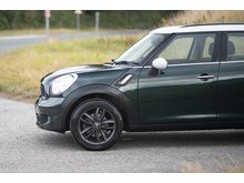 2.0 Cooper SD SUV 5dr Diesel Manual Euro 5 (s/s) (143 ps)