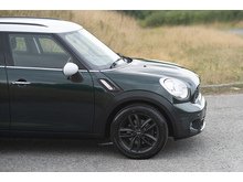 2.0 Cooper SD SUV 5dr Diesel Manual Euro 5 (s/s) (143 ps)