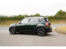 2.0 Cooper SD SUV 5dr Diesel Manual Euro 5 (s/s) (143 ps)