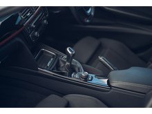 2.0 318d Sport Saloon 4dr Diesel Manual Euro 5 (s/s) (143 ps)