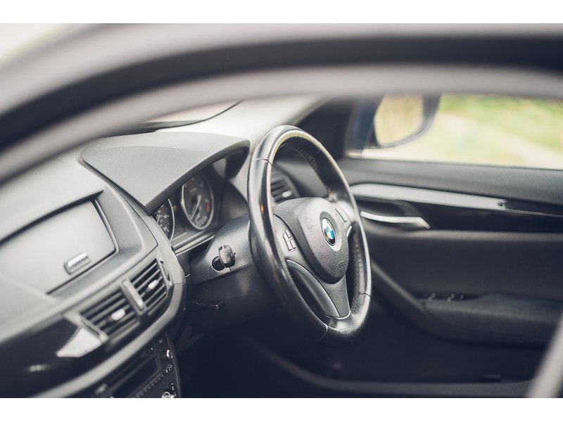 BMW 18d SE SUV 2.0 Manual Diesel