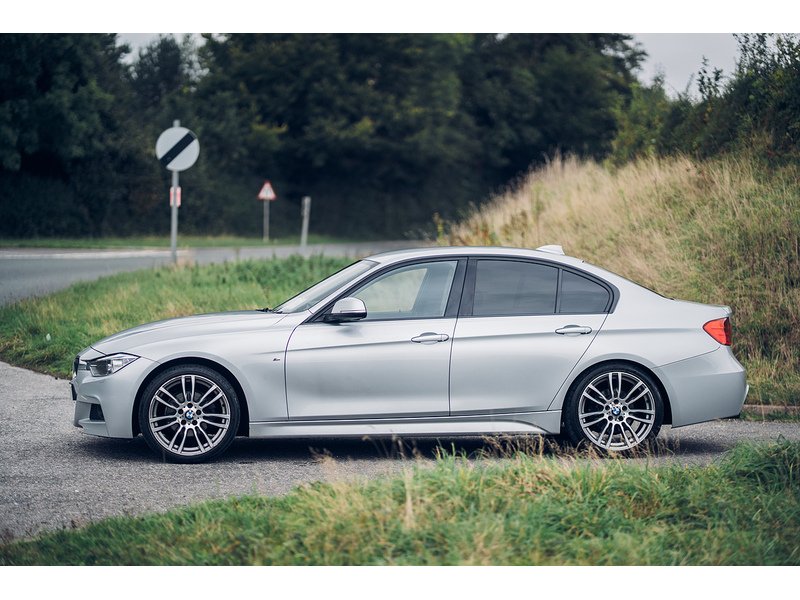 BMW 2.0 318d M Sport Saloon 4dr Diesel Manual Euro 5 (s/s) (143 ps)