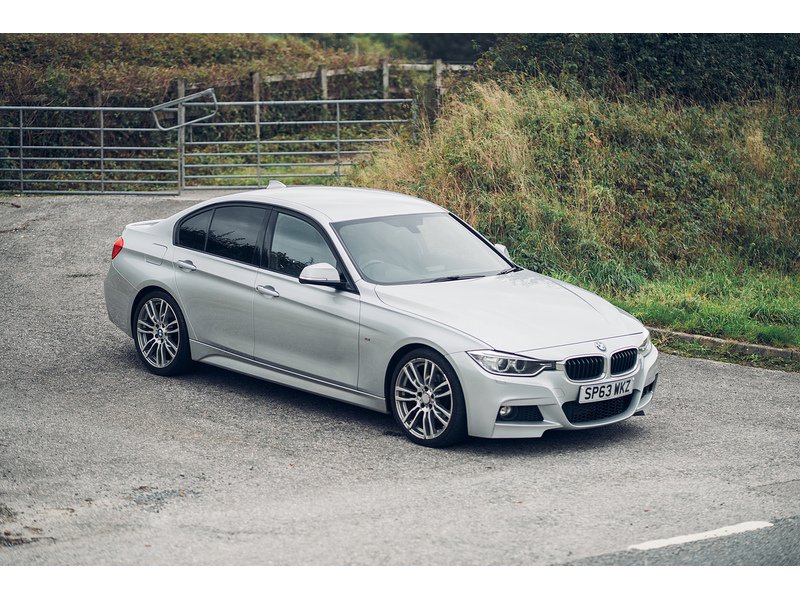 BMW 2.0 318d M Sport Saloon 4dr Diesel Manual Euro 5 (s/s) (143 ps)