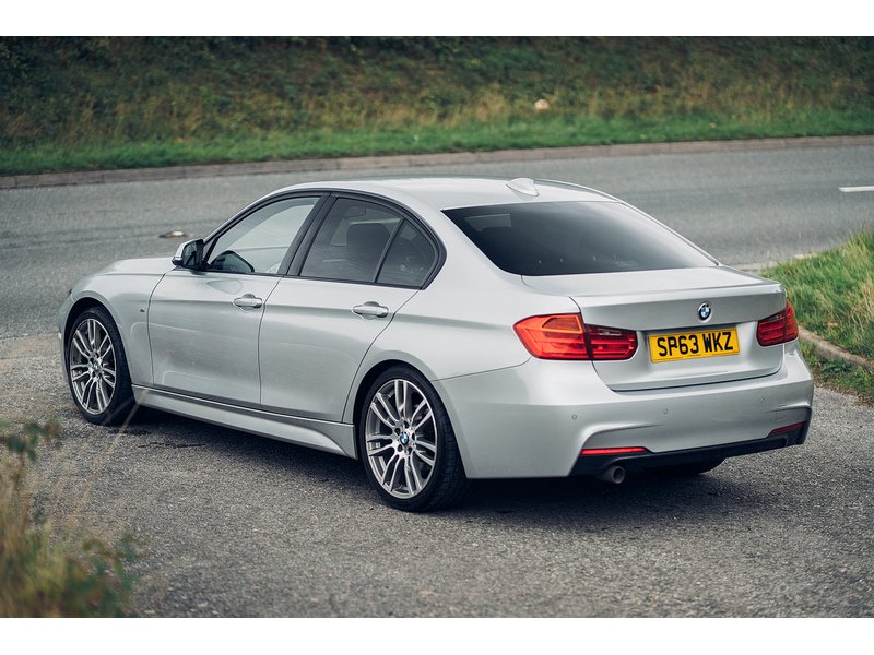 BMW 2.0 318d M Sport Saloon 4dr Diesel Manual Euro 5 (s/s) (143 ps)
