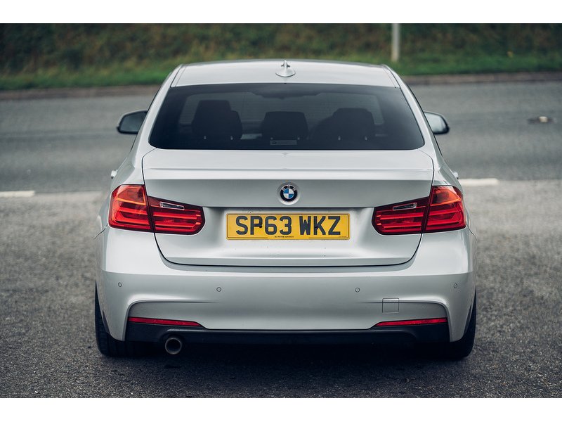 BMW 2.0 318d M Sport Saloon 4dr Diesel Manual Euro 5 (s/s) (143 ps)