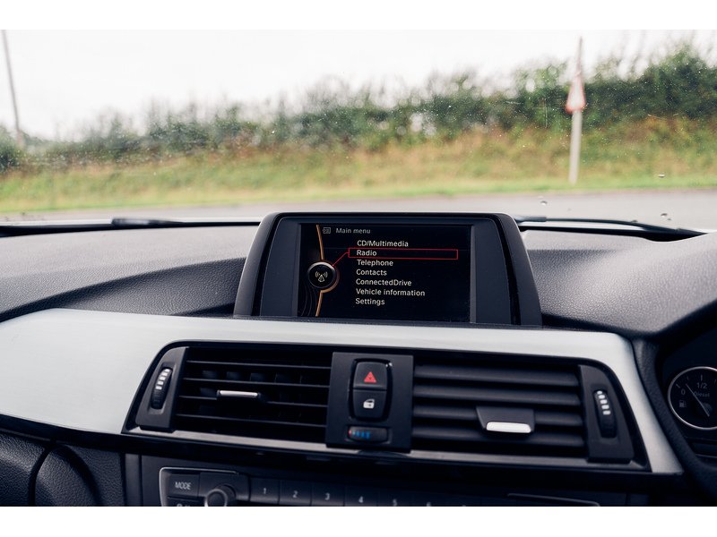 BMW 2.0 318d M Sport Saloon 4dr Diesel Manual Euro 5 (s/s) (143 ps)