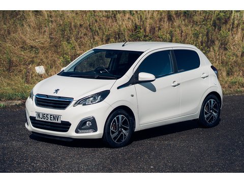Peugeot 1.2 PureTech Allure Hatchback 5dr Petrol Manual Euro 6 (82 ps)